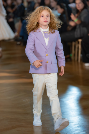 Purple Forever Summer - Summer suit with lilac jacket and gold buttons